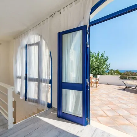 Villa Fronte Mare Nel Salento Castro  Exterior photo
