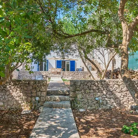 Villa Fronte Mare Nel Salento Castro  Exterior photo